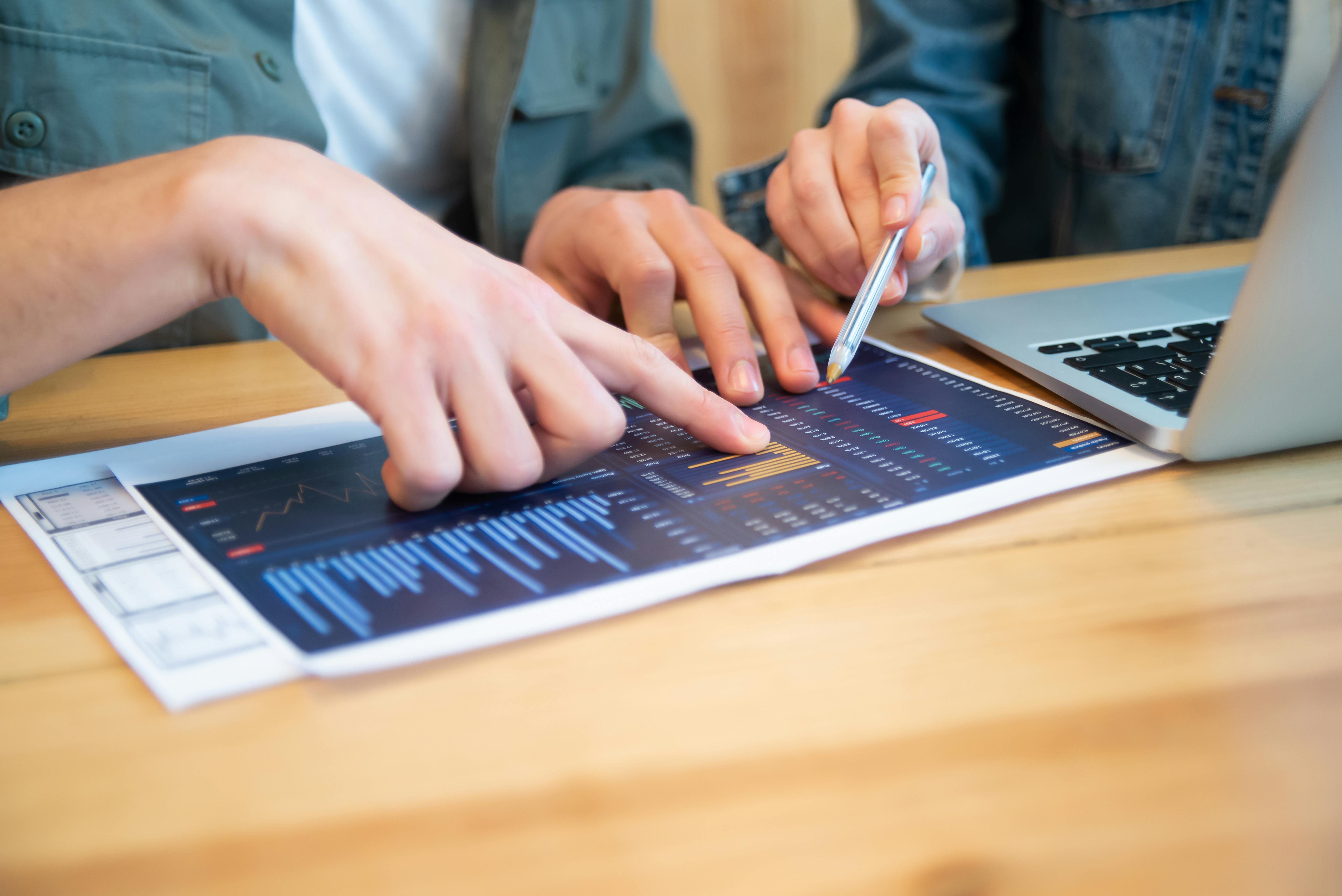 Managing and reviewing charts PDS